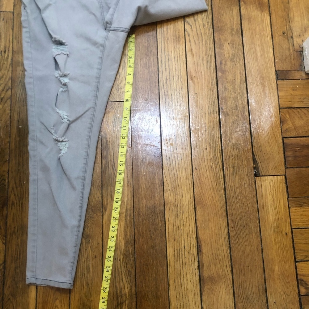 Fashion Nova Grey Distressed Skinny Jeans Plus Size - Picture 7 of 12